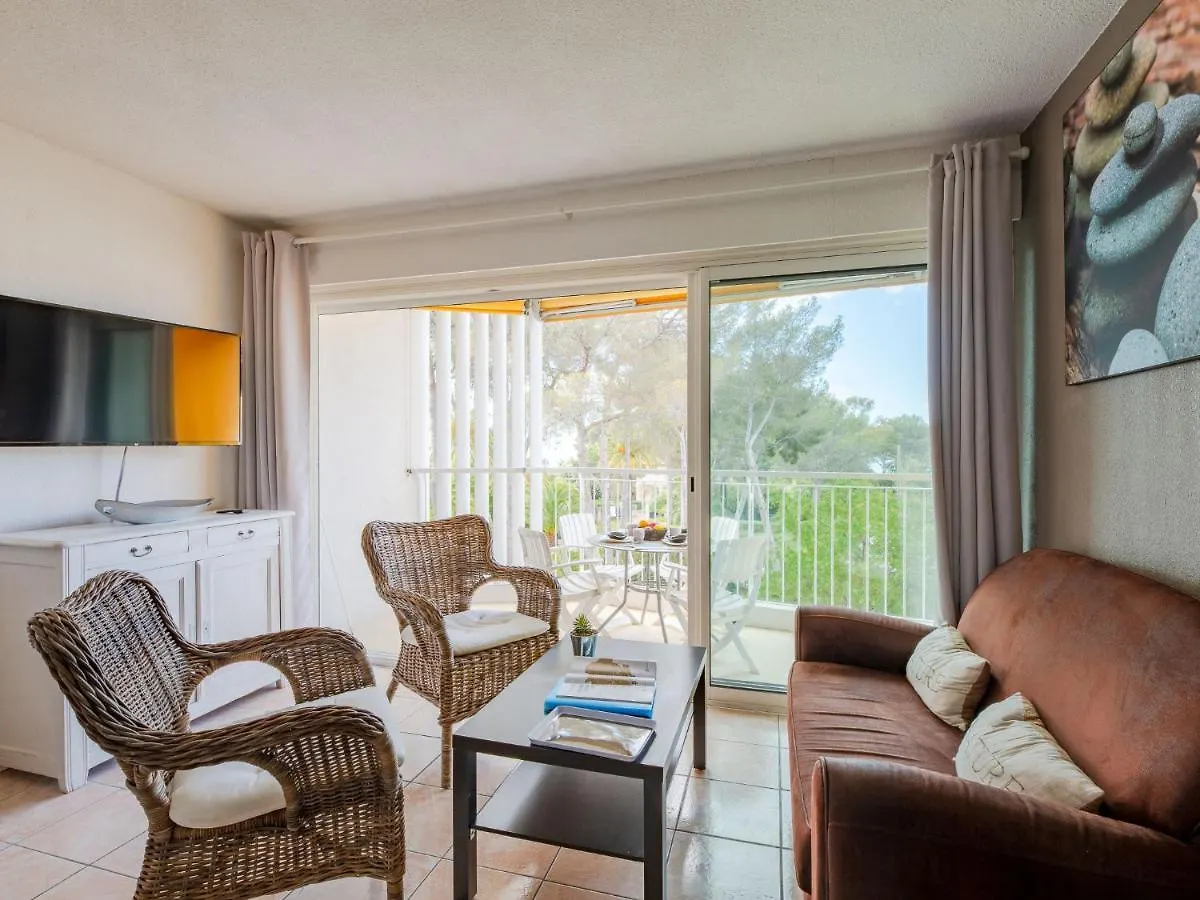 Studio Residence Le Boreal-2 By Interhome Saint-Raphaël 0*,  Francja