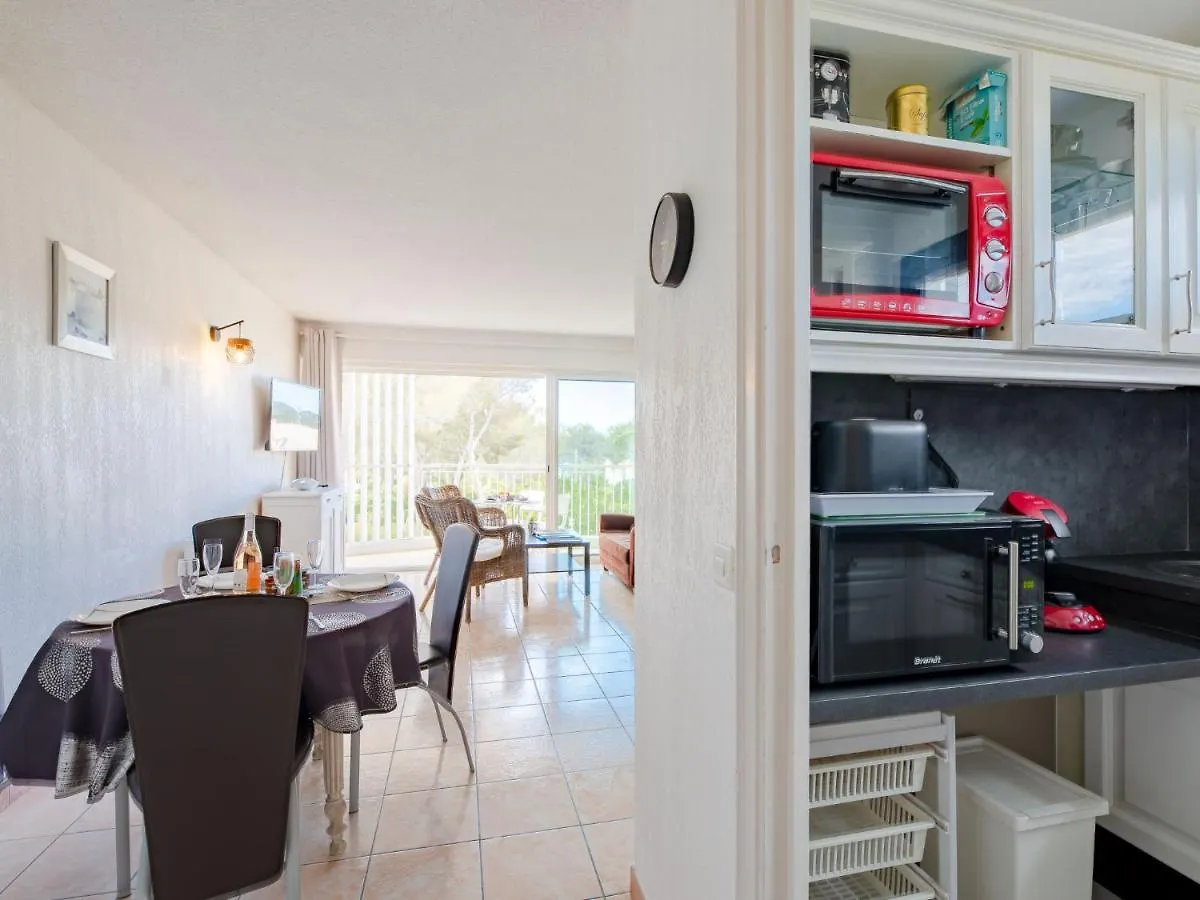 Studio Residence Le Boreal-2 By Interhome Saint-Raphaël Apartament