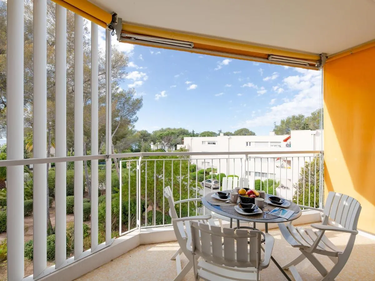 Studio Residence Le Boreal-2 By Interhome Saint-Raphael
